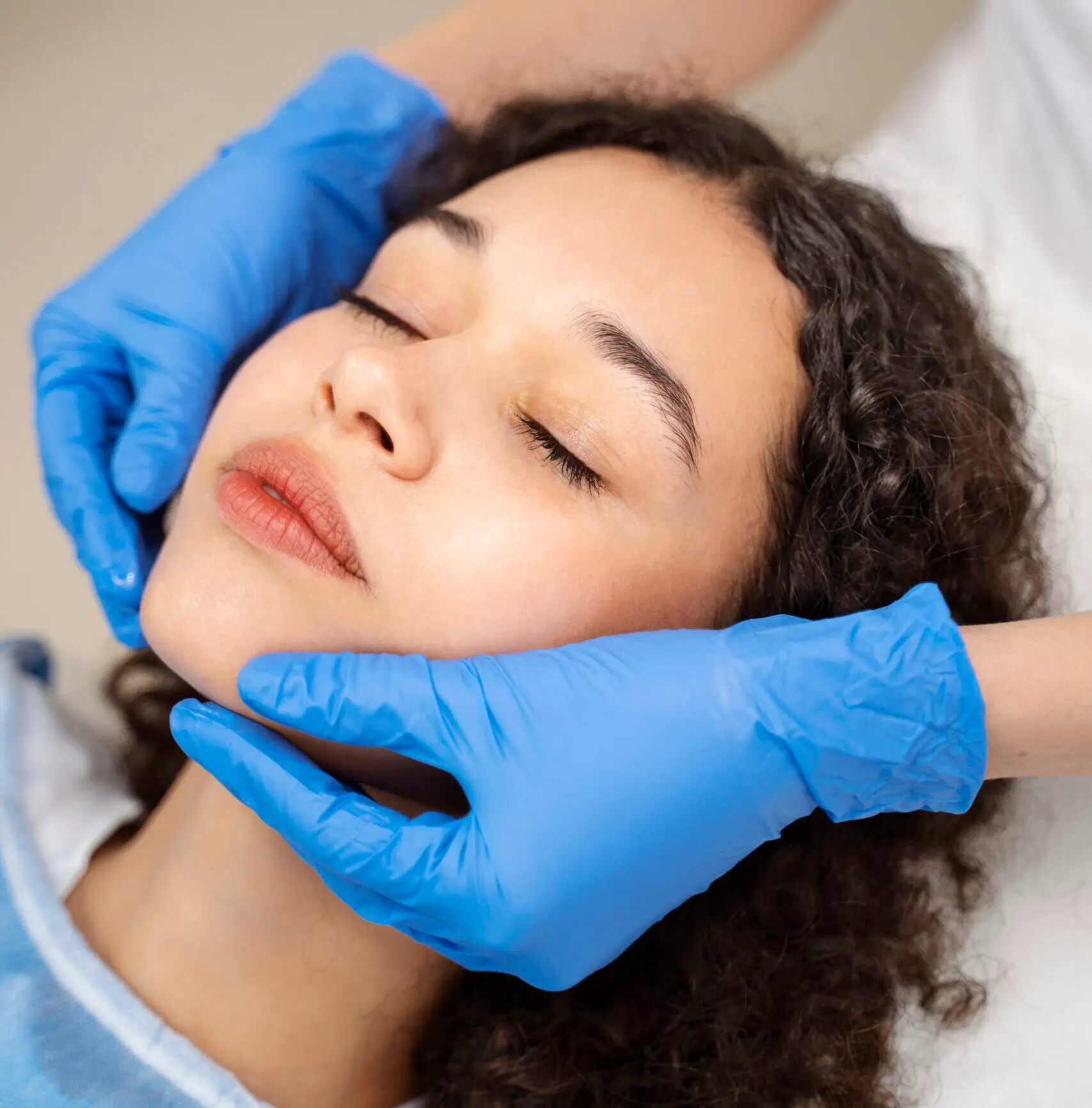Chin Liposuction In Turkey