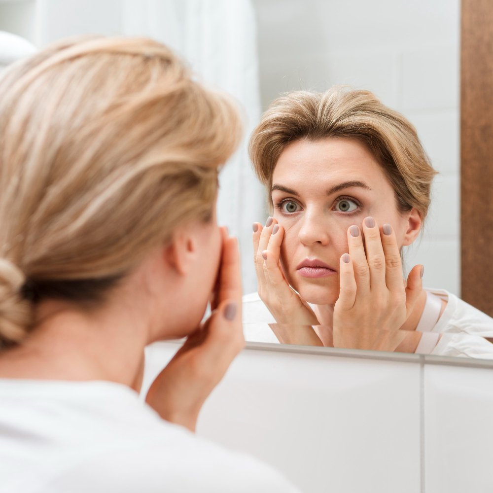 How to Reduce Under-Eye Puffiness: Causes, Remedies and Treatments